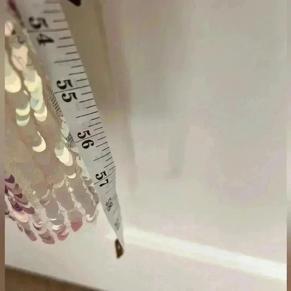 NWT: Needle & Thread Scarlett Sequin Gown Champagne/Silver - Women’s - Size 4 - Picture 13 of 17